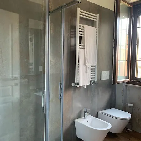 A Casa Di Leo-intero Apartment *